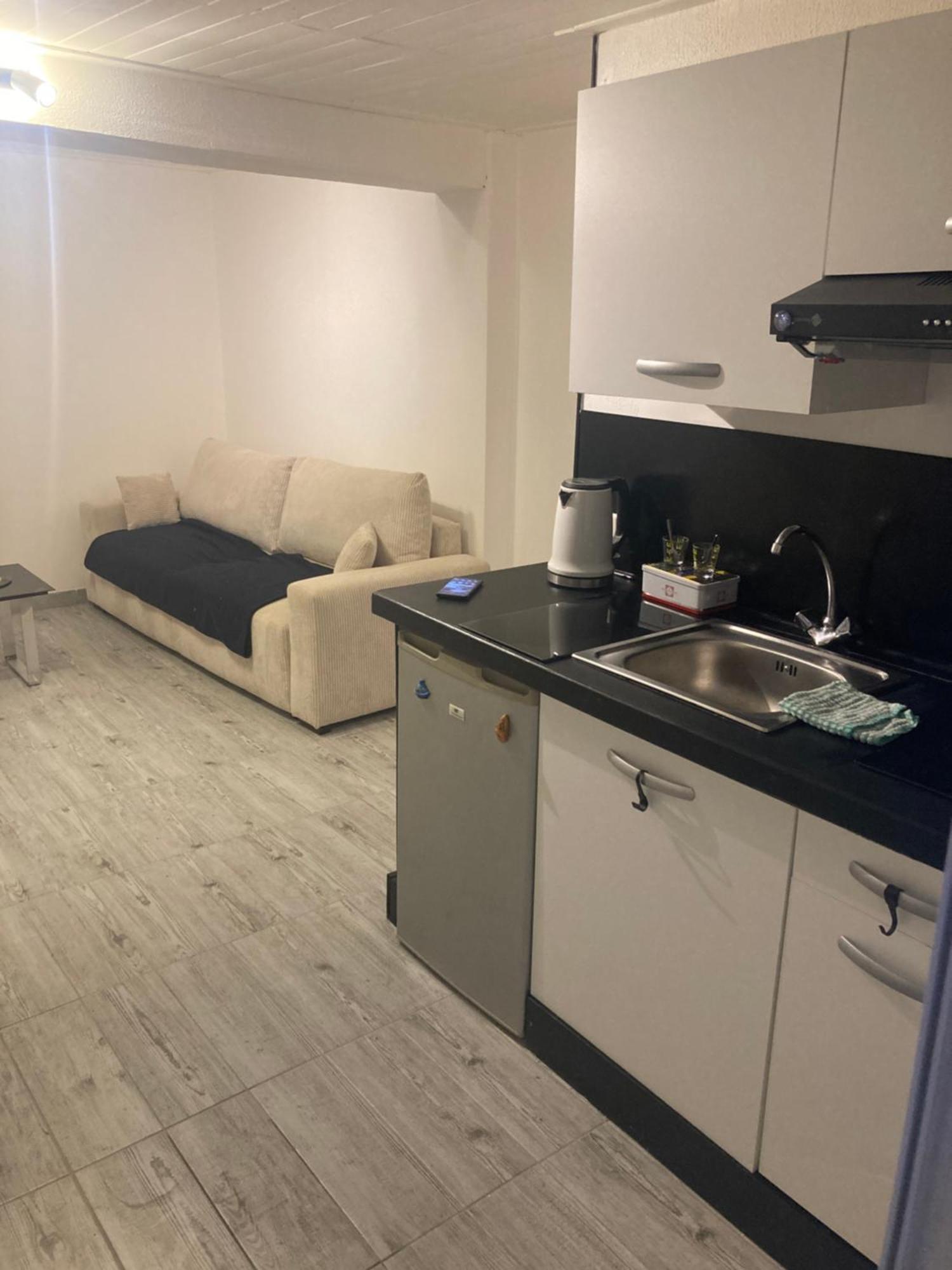 Studio Agreable Et Paisible Aubagne Buitenkant foto