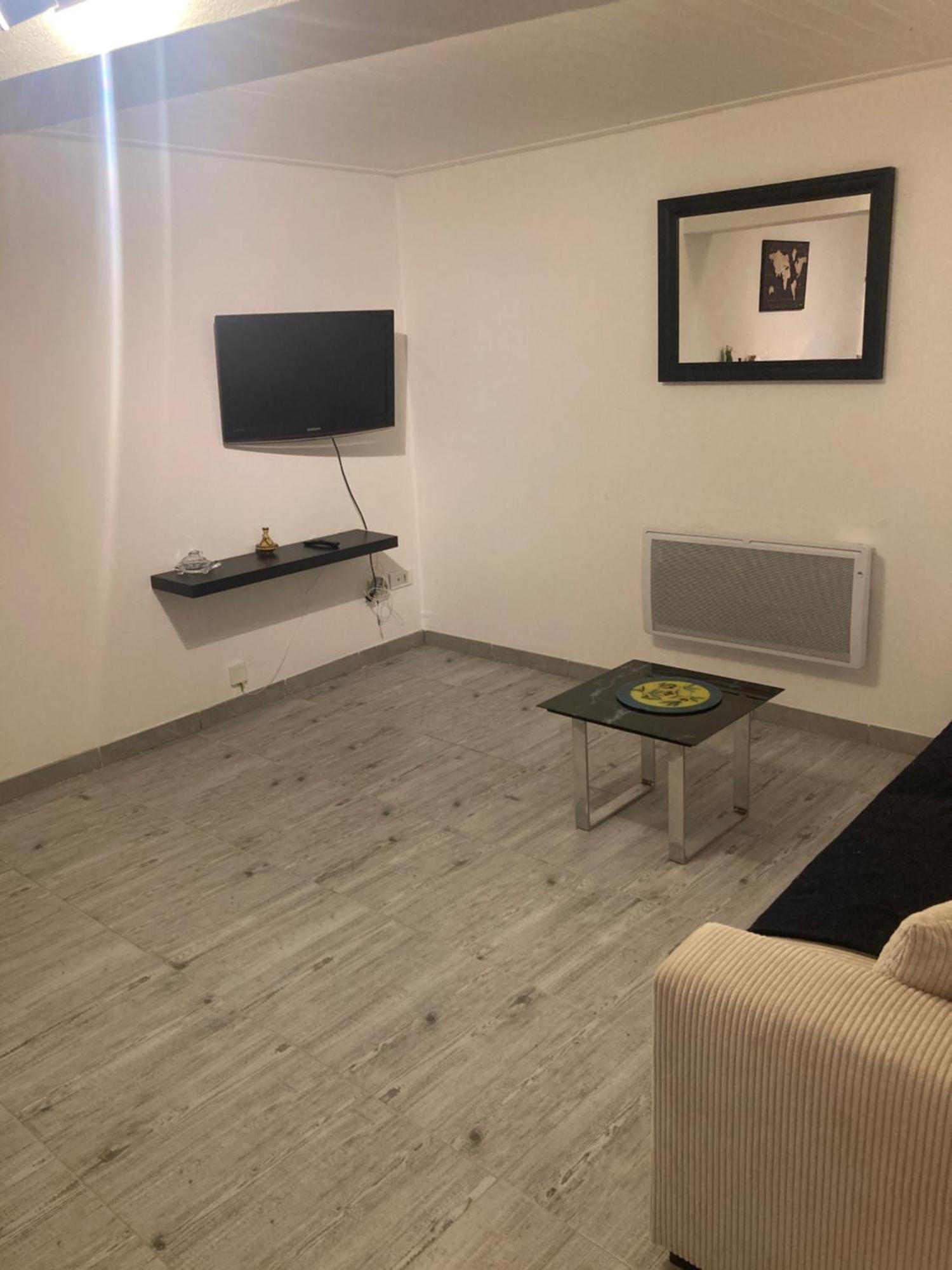Studio Agreable Et Paisible Aubagne Buitenkant foto